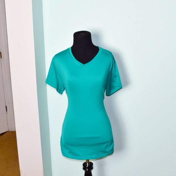 Tops - Super Cute Teal Athletic Top